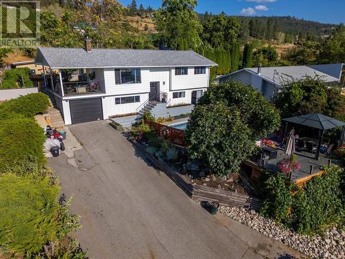 3830 Albrecht Road, Naramata, BC - Outdoor