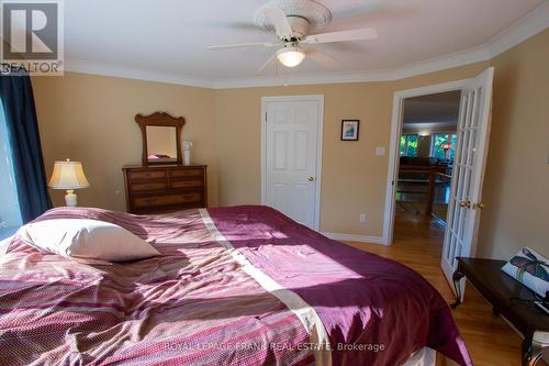 58 Clifford Drive, Kawartha Lakes (Dunsford), ON - Indoor Photo Showing Bedroom