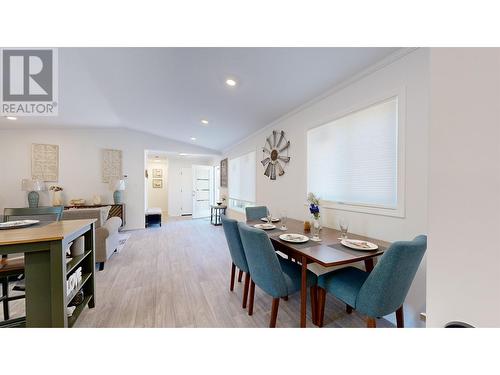 4873 Kemmi Crescent, 108 Mile Ranch, BC - Indoor Photo Showing Dining Room