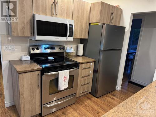 2189 Boyer Road, Ottawa, ON - Indoor Photo Showing Kitchen