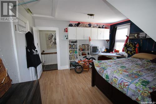 215 7Th Avenue E, Shaunavon, SK - Indoor Photo Showing Bedroom