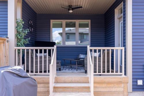 14 Campbell Street, Thorold, ON - Outdoor With Deck Patio Veranda