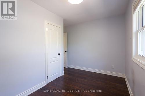 2315 Mount Forest Drive, Burlington (Mountainside), ON - Indoor Photo Showing Other Room