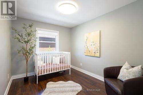 2315 Mount Forest Drive, Burlington (Mountainside), ON - Indoor Photo Showing Bedroom