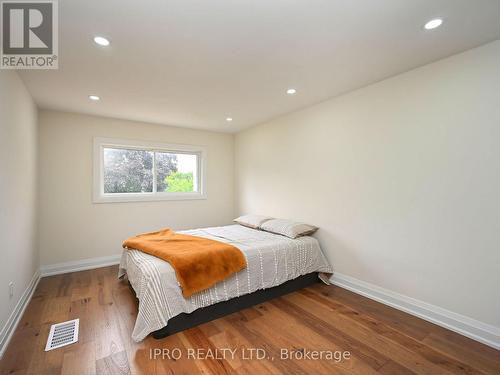 6199 Townwood Court, Mississauga (Meadowvale), ON - Indoor Photo Showing Bedroom