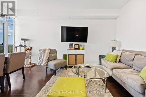 1503 - 25 Fontenay Court, Toronto (Edenbridge-Humber Valley), ON - Indoor Photo Showing Living Room