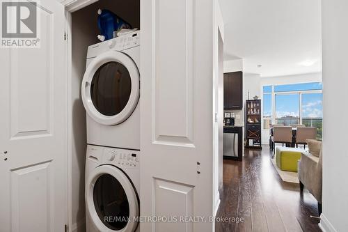 1503 - 25 Fontenay Court, Toronto (Edenbridge-Humber Valley), ON - Indoor Photo Showing Laundry Room