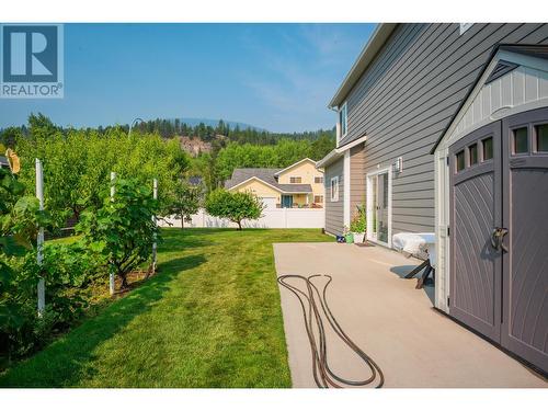 1532 Aspen Lane, Castlegar, BC - Outdoor