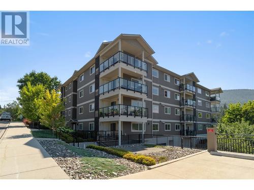 330 4 Avenue Se Unit# 306, Salmon Arm, BC - Outdoor