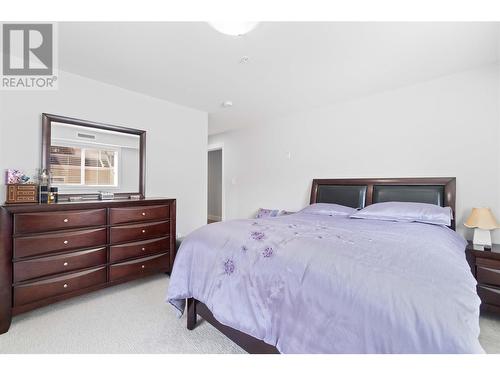 330 4 Avenue Se Unit# 306, Salmon Arm, BC - Indoor Photo Showing Bedroom