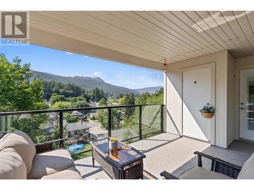 330 4 Avenue Se Unit# 306, Salmon Arm, BC - Outdoor With Exterior