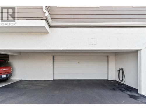 330 4 Avenue Se Unit# 306, Salmon Arm, BC - Outdoor With Exterior