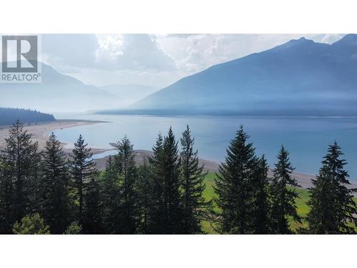 432 Bayles Road, Nakusp, BC - Outdoor With Body Of Water With View