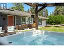 3990 Eastwood Drive, Kelowna, BC  - Outdoor 