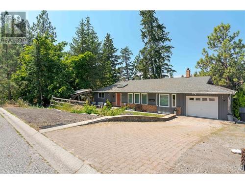 3990 Eastwood Drive, Kelowna, BC - Outdoor