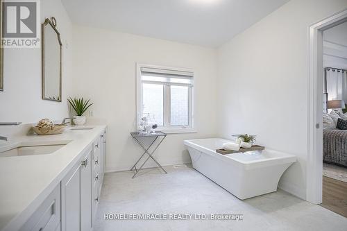 156 Wainfleet Crescent, Vaughan, ON - Indoor Photo Showing Bathroom