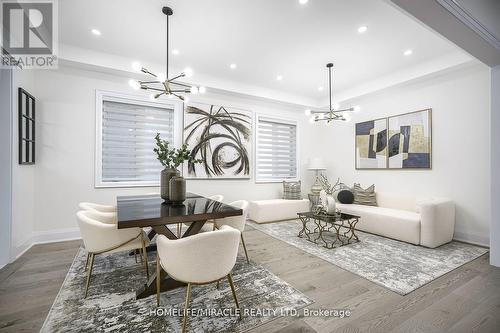 156 Wainfleet Crescent, Vaughan, ON - Indoor Photo Showing Living Room