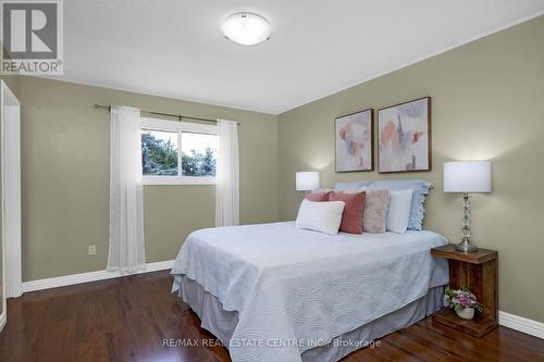 38 Erinlea Crescent, Erin, ON - Indoor Photo Showing Bedroom