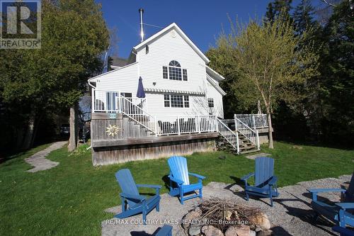 19 Hillcrest Avenue, Kawartha Lakes, ON - Outdoor With Deck Patio Veranda