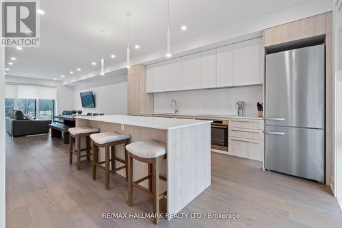 29 Rockmount Crescent, Gravenhurst, ON - Indoor Photo Showing Kitchen With Upgraded Kitchen