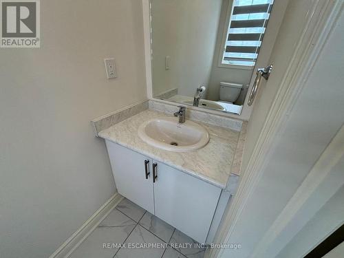 47 Bloomfield Crescent, Cambridge, ON - Indoor Photo Showing Bathroom