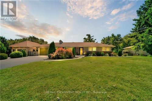 625 Golf Club Road, Hamilton, ON - Outdoor