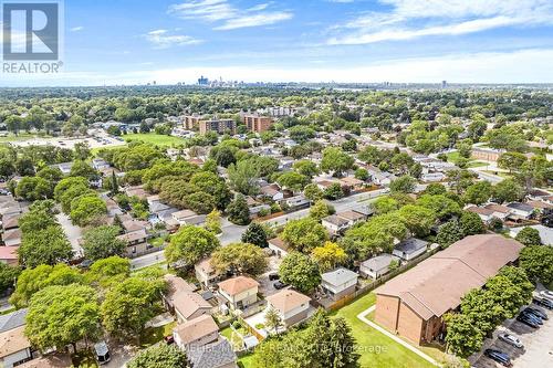 1180 Heathfield Court, Windsor, ON - Outdoor With View