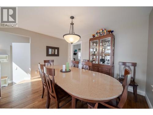 831 309Th  Street, Cranbrook, BC - Indoor Photo Showing Dining Room