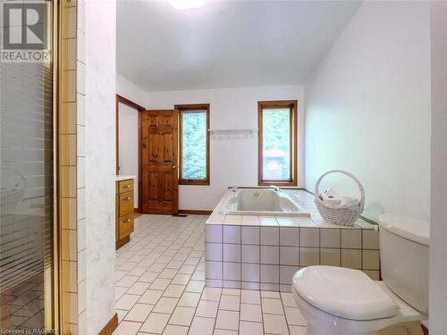 35 Avele Road, South Bruce Peninsula, ON - Indoor Photo Showing Bathroom