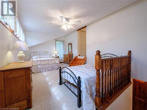 35 Avele Road, South Bruce Peninsula, ON - Indoor Photo Showing Bedroom