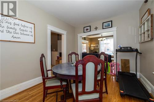 264 E 5Th Street E, Owen Sound, ON - Indoor Photo Showing Dining Room