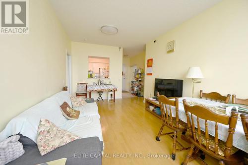 Ph8 - 3088 Kennedy Road, Toronto (Steeles), ON - Indoor Photo Showing Dining Room