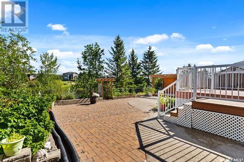 2650 Sandringham Crescent, Regina, SK - Outdoor With Deck Patio Veranda