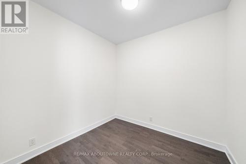 404 - 1575 Lakeshore Road N, Mississauga (Clarkson), ON - Indoor Photo Showing Other Room