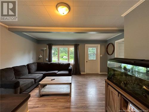 9 King Street, Grand Manan, NB - Indoor Photo Showing Living Room