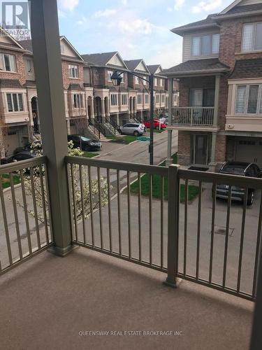 651 Kemp Common, Burlington (Shoreacres), ON - Outdoor With Balcony