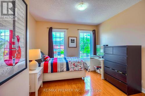 5414 Bellaggio Crescent, Mississauga (East Credit), ON - Indoor Photo Showing Bedroom