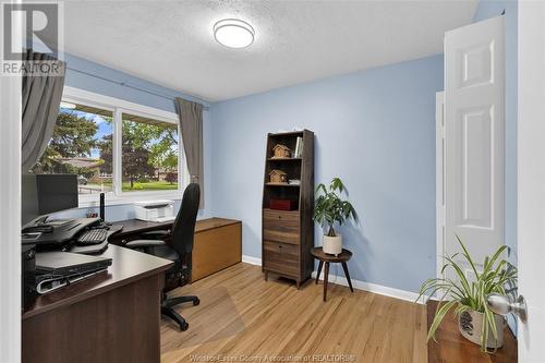 1035 Riverdale, Windsor, ON - Indoor Photo Showing Office