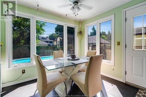 858 Chilver Road, Windsor, ON - Indoor Photo Showing Dining Room