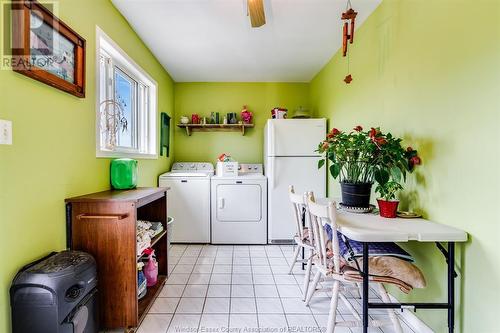 1612 County Rd 8, Leamington, ON - Indoor Photo Showing Laundry Room