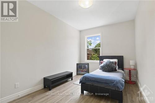 258,260,262,264 Bronson Avenue, Ottawa, ON - Indoor Photo Showing Bedroom