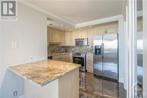 1285 Cahill Drive Unit#2105, Ottawa, ON - Indoor Photo Showing Kitchen With Stainless Steel Kitchen