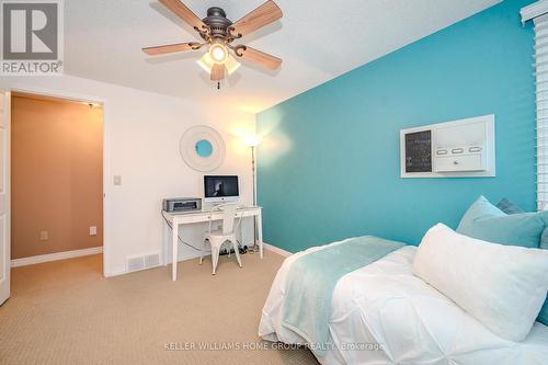 15 Wiltshire Place, Guelph, ON - Indoor Photo Showing Bedroom