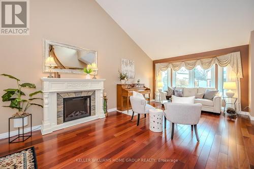 15 Wiltshire Place, Guelph, ON - Indoor Photo Showing Living Room With Fireplace