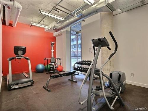 Salle d'exercice - 421-630 Rue William, Montréal (Ville-Marie), QC - Indoor Photo Showing Gym Room