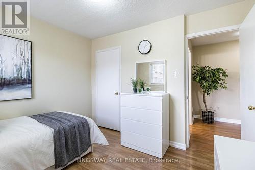 21 Tralee Street, Brampton (Heart Lake), ON - Indoor Photo Showing Bedroom