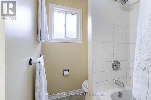 21 Tralee Street, Brampton (Heart Lake), ON - Indoor Photo Showing Bathroom