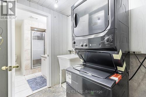 21 Tralee Street, Brampton (Heart Lake), ON - Indoor Photo Showing Laundry Room