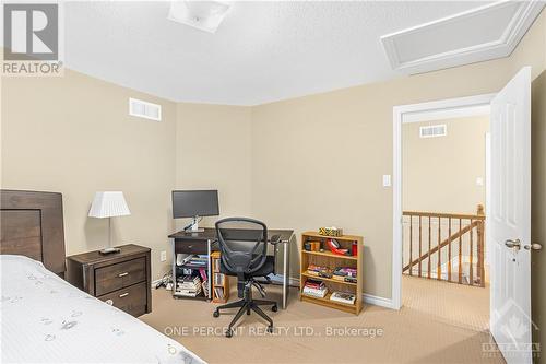 66 Woliston Crescent, Ottawa, ON - Indoor Photo Showing Bedroom