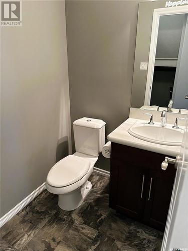 245 4002 Sandhill Crescent, Regina, SK - Indoor Photo Showing Bathroom